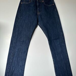 501 Levi's Dark Blue Straight Jeans Size W28. L30